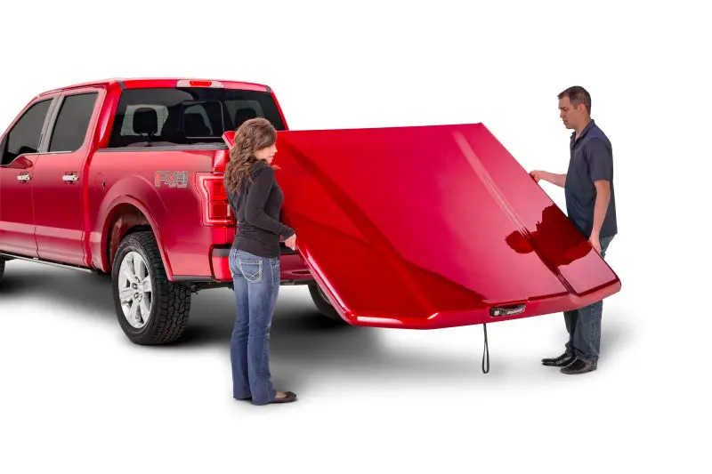 Undercover Elite Lx Retractable Tonneau Cover For 2021 Ford F-150 Crew Cab (5.5-Foot Bed) – Lucid Red Finish 1